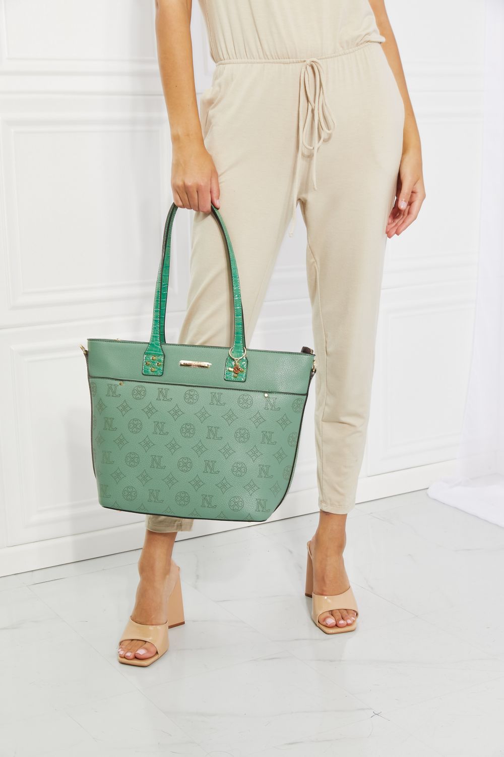 Nicole Lee USA All For Me Handbag