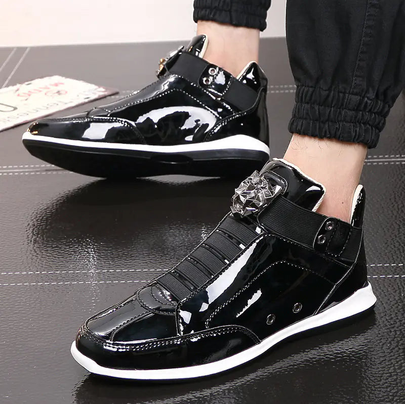 Fashionable Men's Shoes for Boys and Students